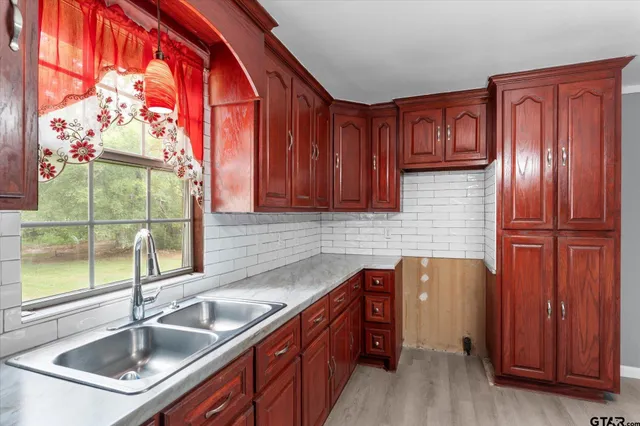 $284,000 | 1191 County Road 3240, Mount Pleasant, TX 75455