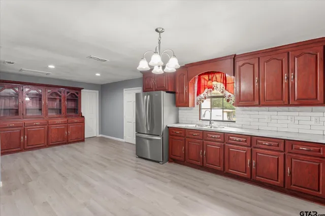 $284,000 | 1191 County Road 3240, Mount Pleasant, TX 75455