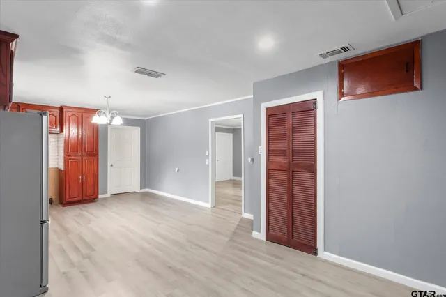 $284,000 | 1191 County Road 3240, Mount Pleasant, TX 75455