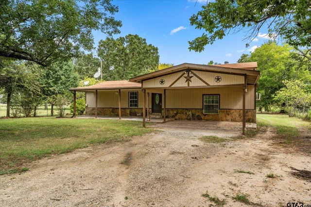 $284,000 | 1191 County Road 3240, Mount Pleasant, TX 75455