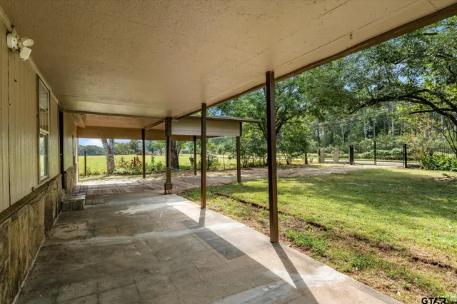 $284,000 | 1191 County Road 3240, Mount Pleasant, TX 75455