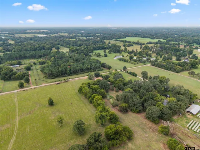 $284,000 | 1191 County Road 3240, Mount Pleasant, TX 75455