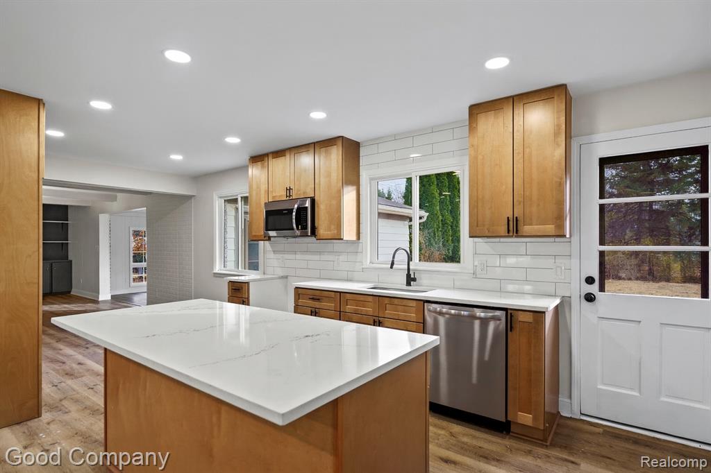 32 Shagbark Drive Rochester Hills, MI 48309 - Photo 6 of 30