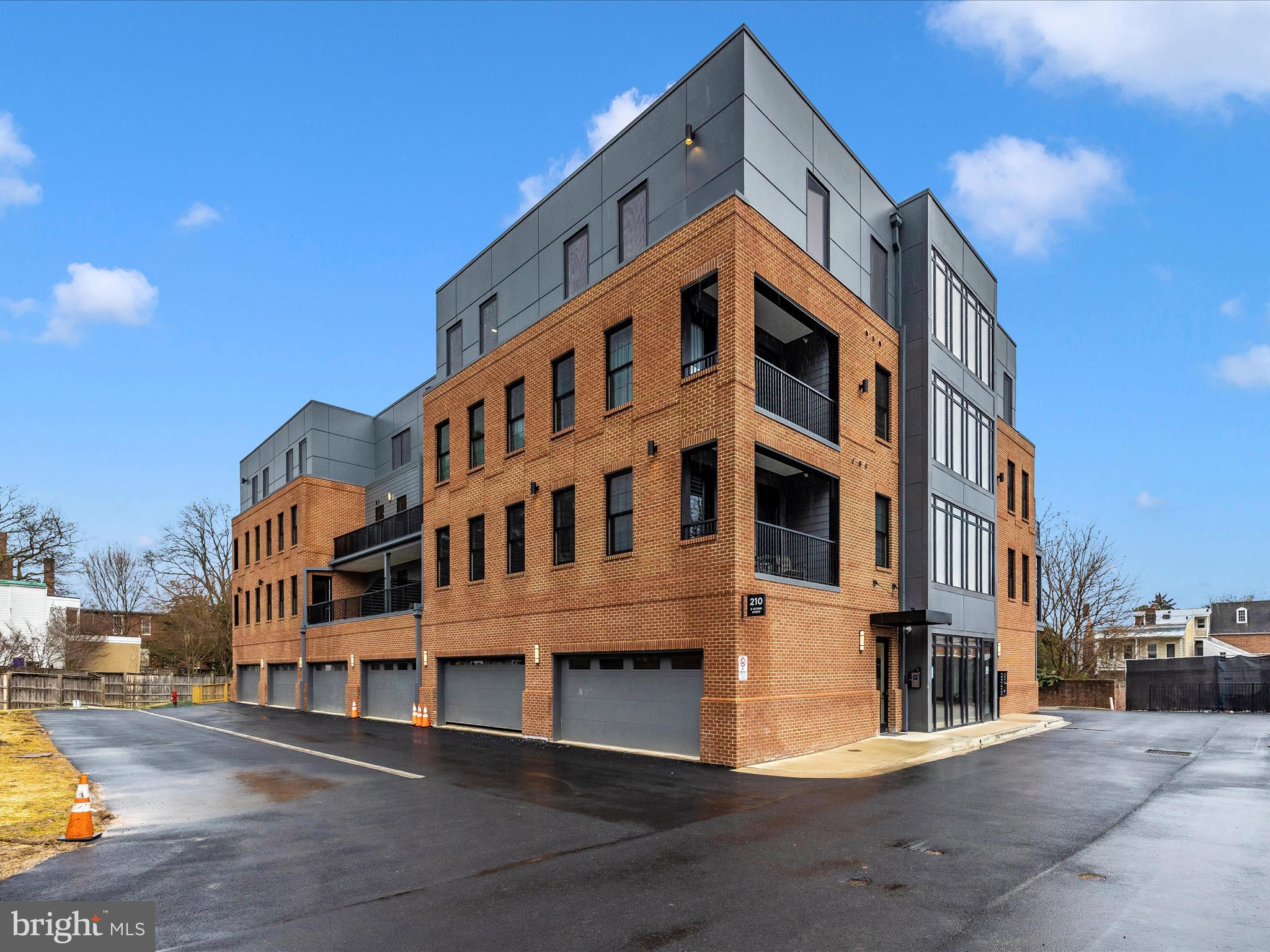 210 East 2nd Street, Unit 401 Frederick, MD 21701 - Photo 3 of 51 a view of a large building