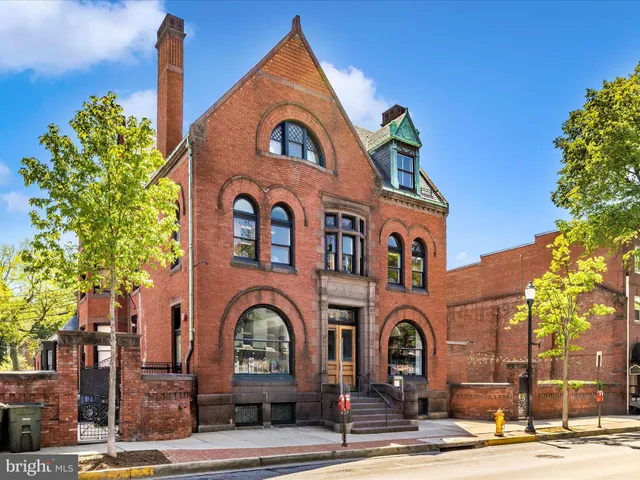 $1,675,000 | 210 East 2nd Street, Unit 401, Frederick, MD 21701