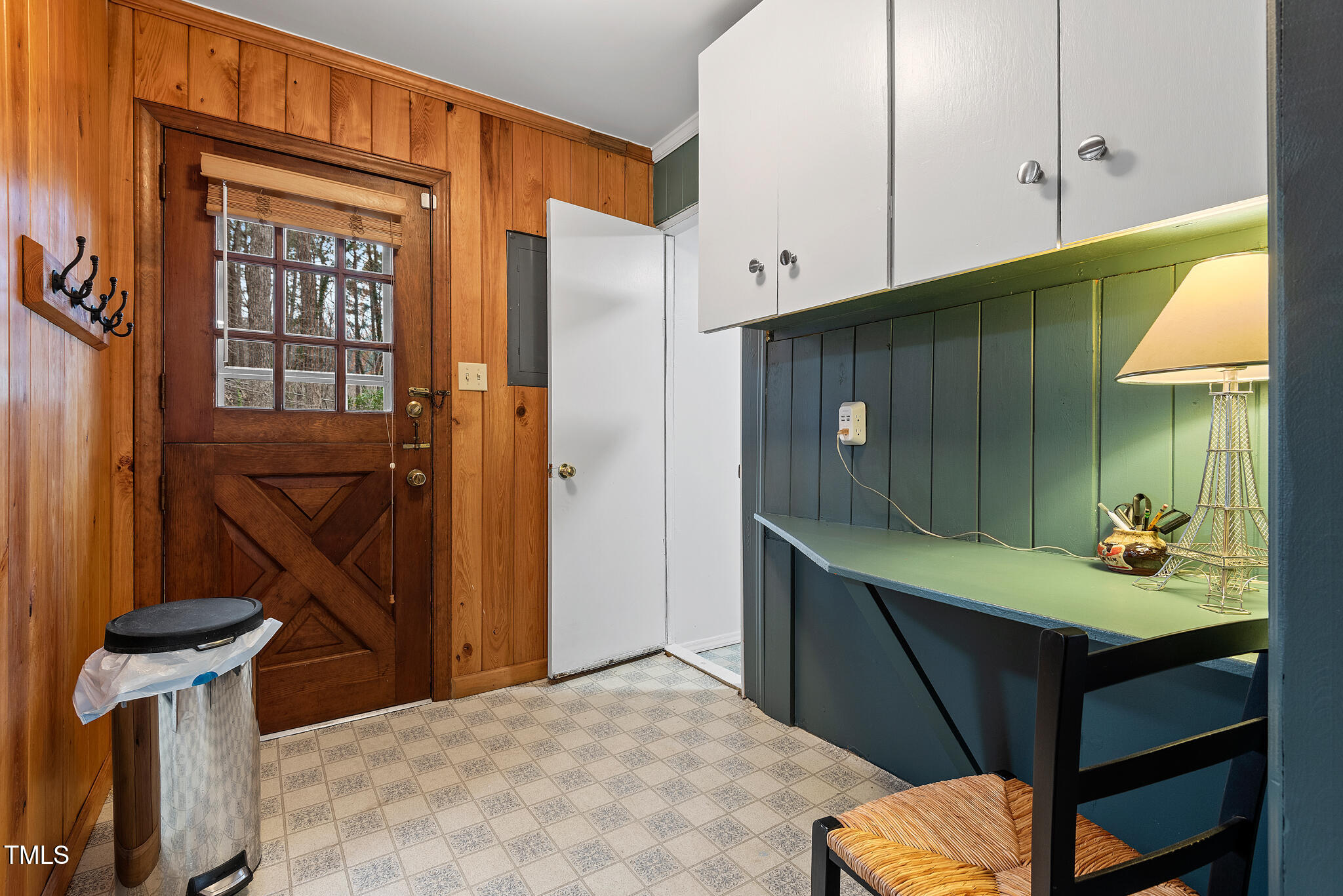 203 Lexington Road Chapel Hill, NC 27516 - Photo 22 of 52 DSC_0245
