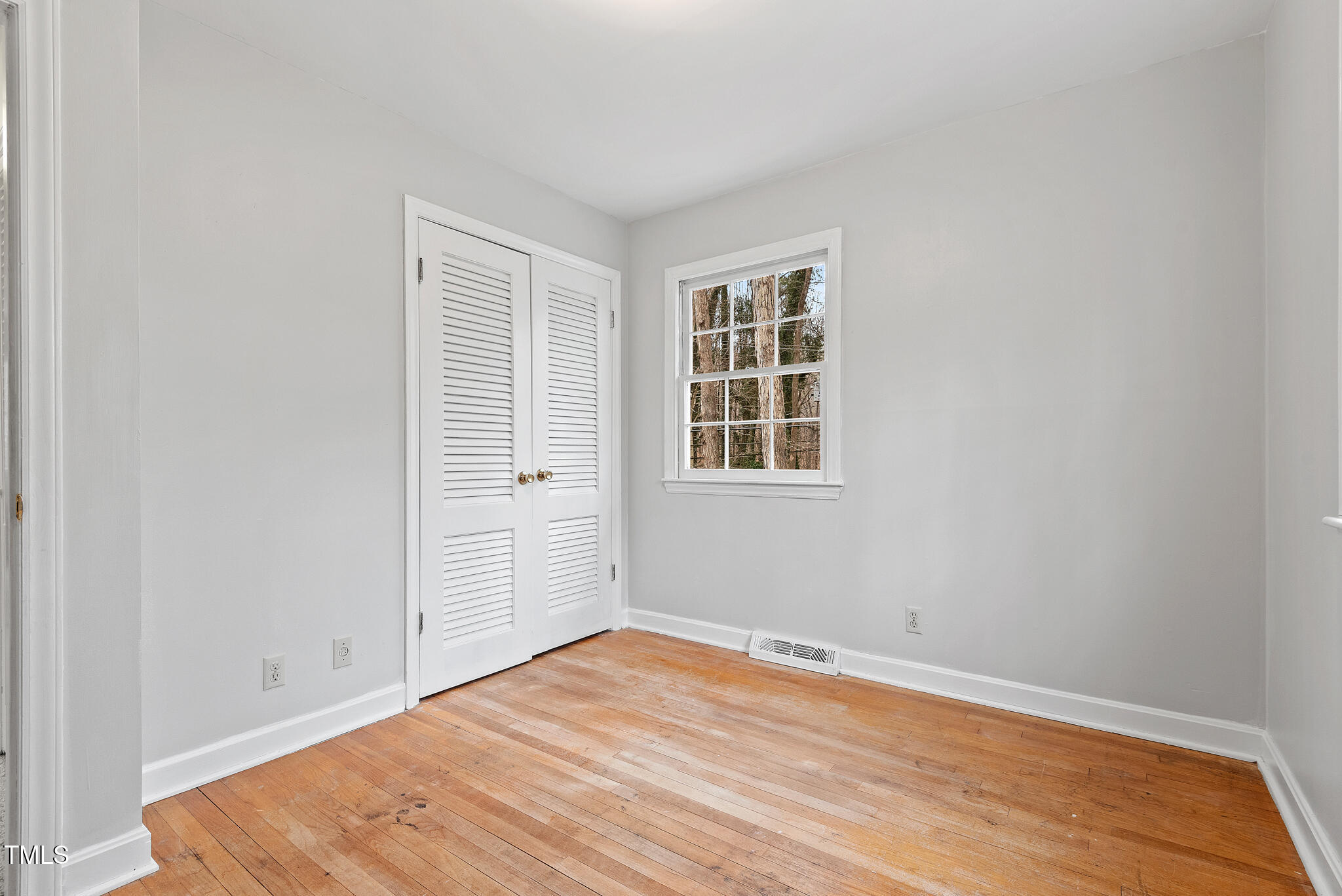 203 Lexington Road Chapel Hill, NC 27516 - Photo 36 of 52 DSC_0340