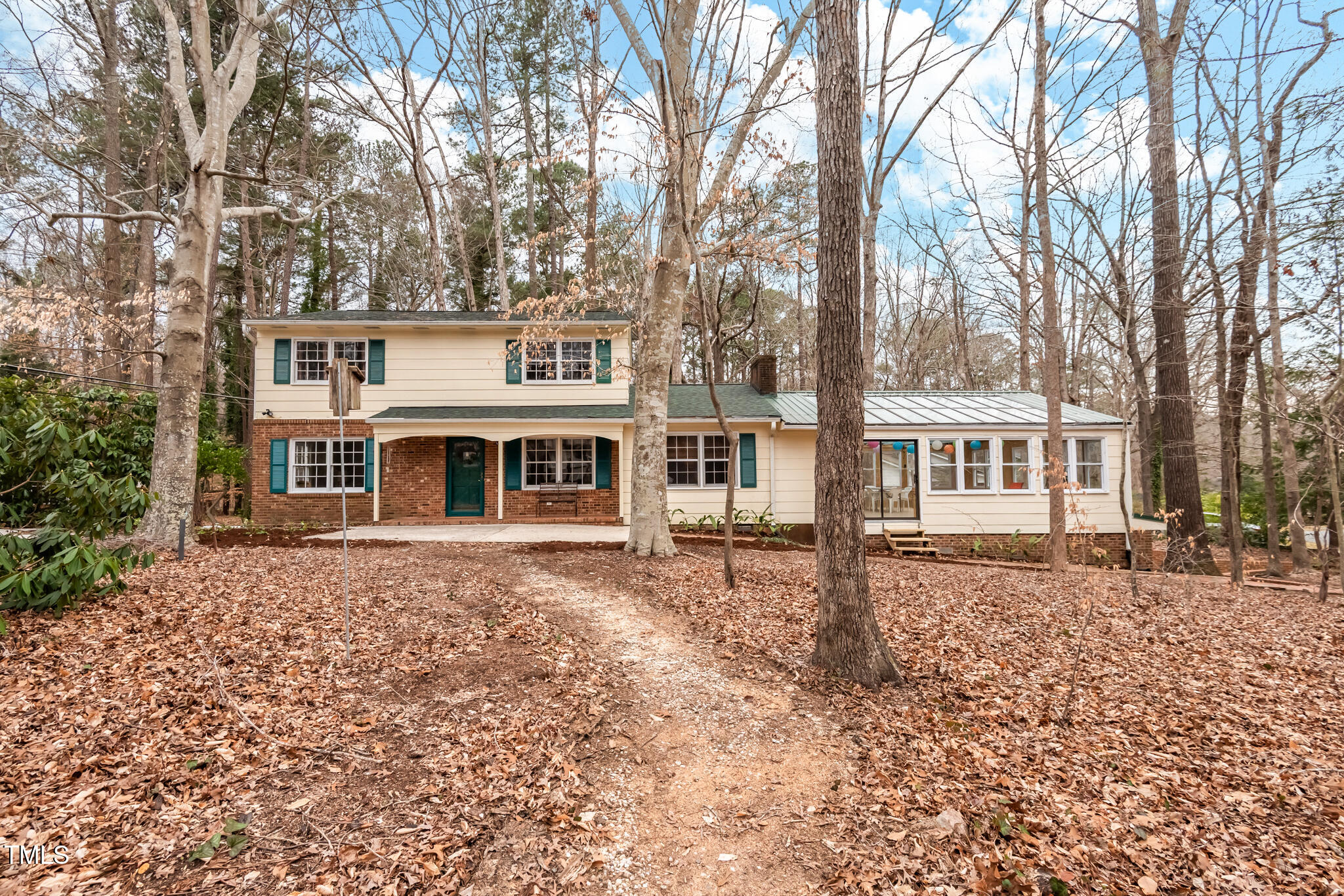203 Lexington Road Chapel Hill, NC 27516 - Photo 3 of 52 DSC_0001-HDR
