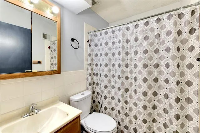 $219,500 | 1904 Karlton Way, Excelsior Springs, MO 64024