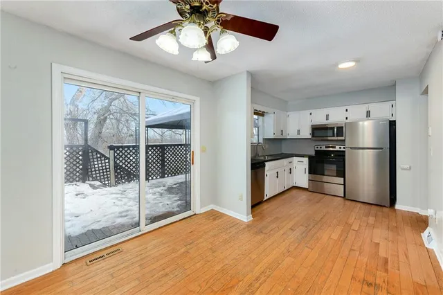 $219,500 | 1904 Karlton Way, Excelsior Springs, MO 64024