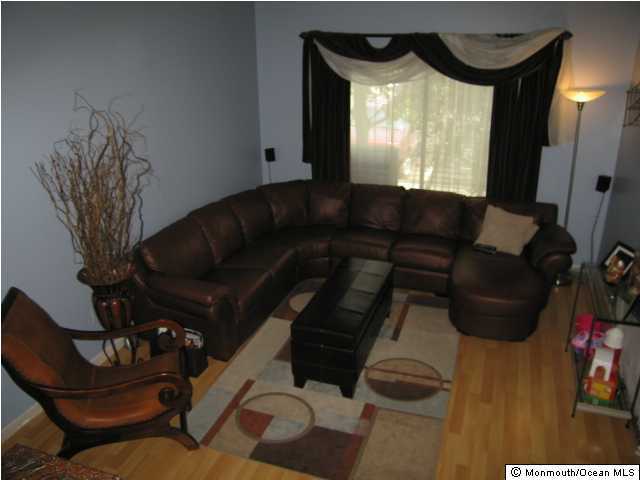 384 Middlewood Road Middletown, NJ 07748 - Photo 3 of 3 Additional Photo