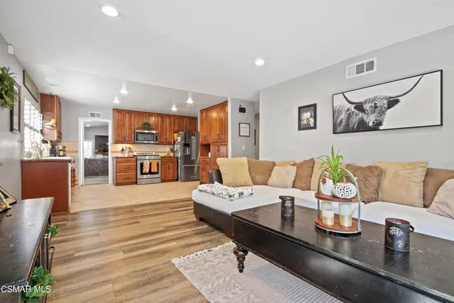 $969,000 | 2679 Velma Court, Simi Valley, CA 93065