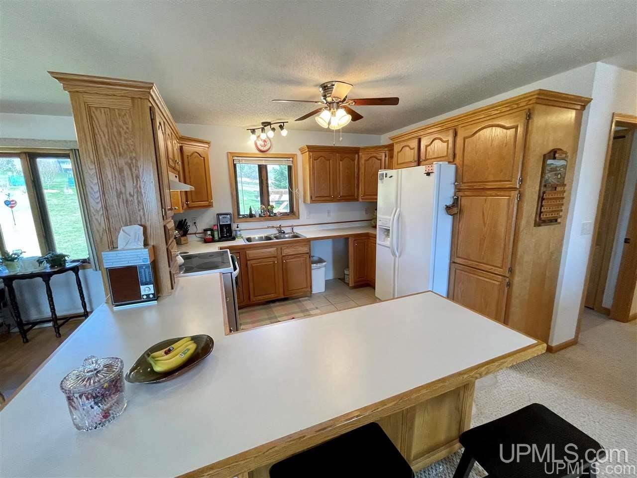 136 Noren Road Iron River, MI 49935 - Photo 2 of 34 Gallery Image 2