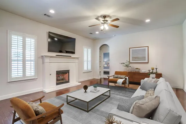 $588,000 | 321 Bluestem Lane, Aledo, TX 76008