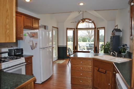 4374 East 2925th Road Sheridan, IL 60551 - Photo 2 of 16 Gallery Image 2