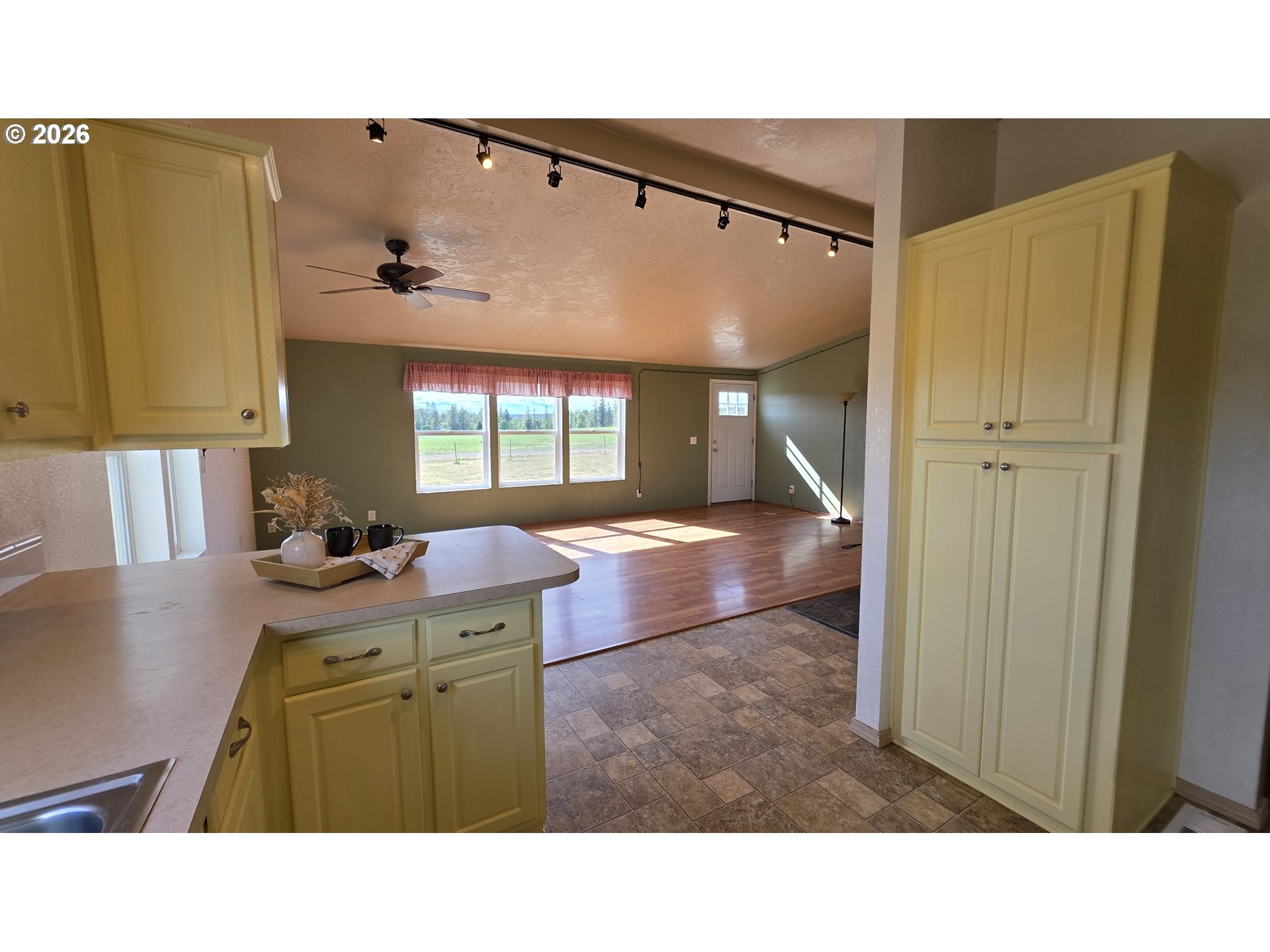 4 Buena Vista Road Goldendale, WA 98620 - Photo 6 of 34