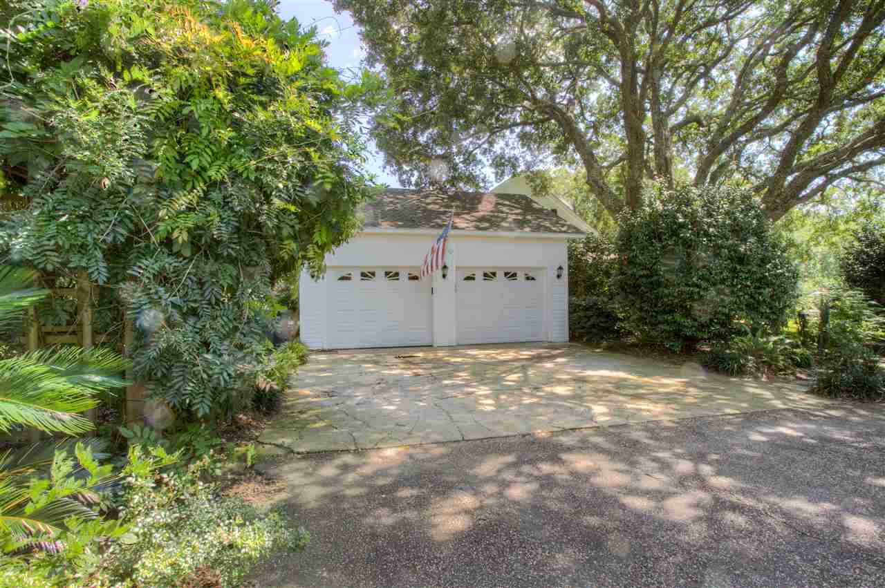 16484 Wood Acres Road Fairhope, AL 36532 - Photo 41 of 47