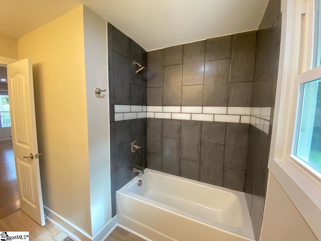 112 Glover Road Spartanburg, SC 29303 - Photo 21 of 25