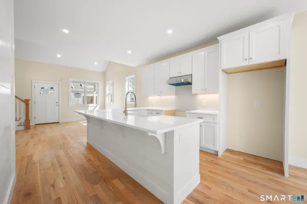 $549,000 | 29 Ivy Hill Road, Unit 29, Waterford, CT 06385