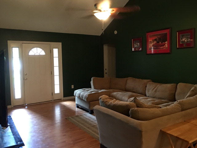 526 Meadow Lane Foley, AL 36535 - Photo 4 of 10 Living Room