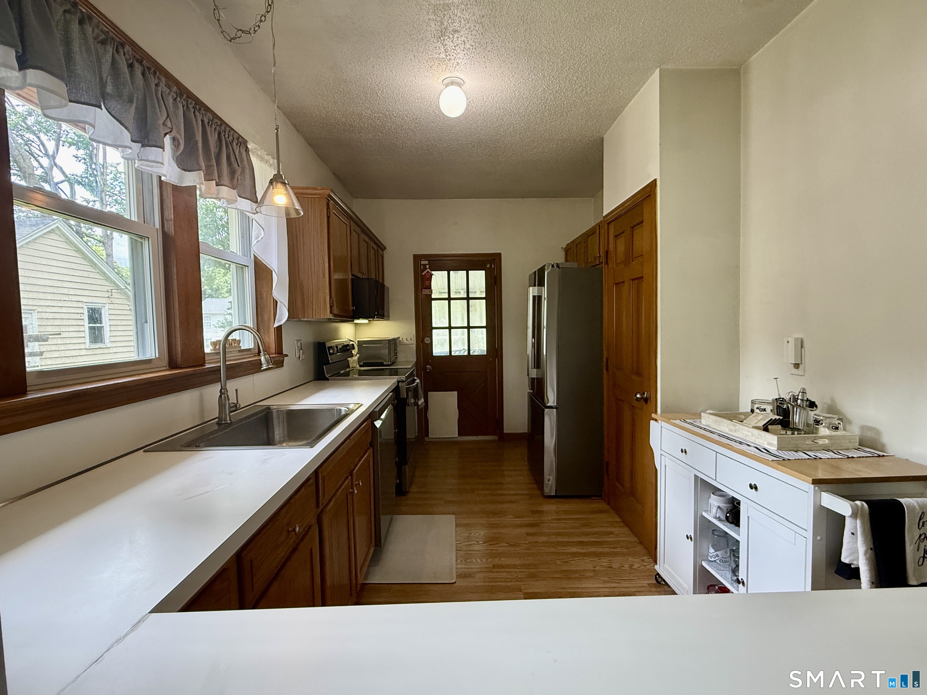 46 Windsor Street Waterbury, CT 06708 - Photo 13 of 30