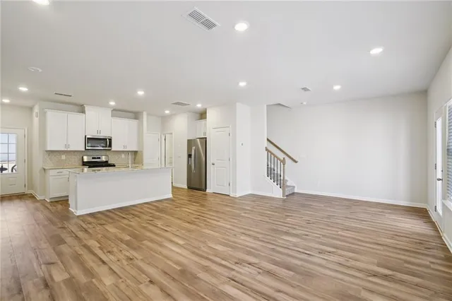 $365,000 | 16 Beech Lane South, Dawsonville, GA 30534