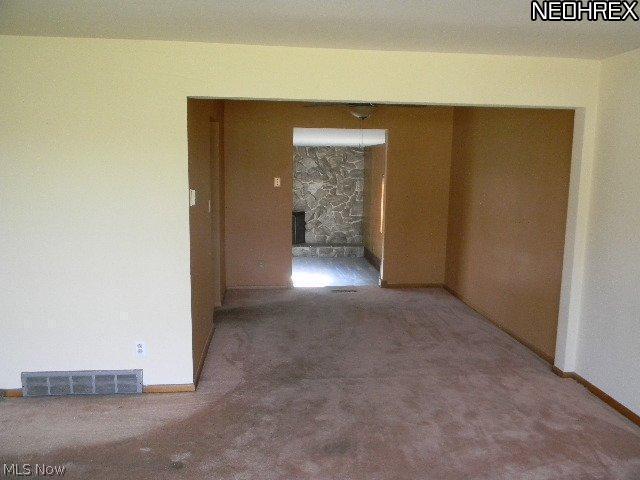 2535 Dentzler Road Parma, OH 44134 - Photo 6 of 16