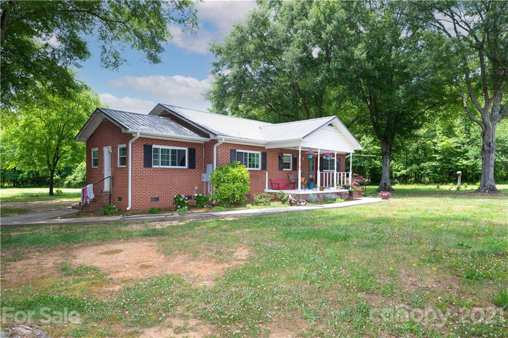 5165 Hickory Grove Road Hickory Grove, SC 29717 - Photo 2 of 17 Gallery Image 2