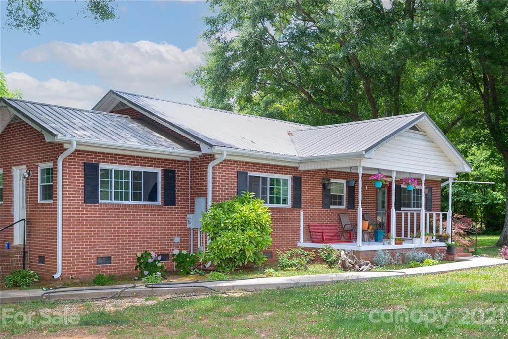 5165 Hickory Grove Road Hickory Grove, SC 29717 - Photo 3 of 17 Gallery Image 3