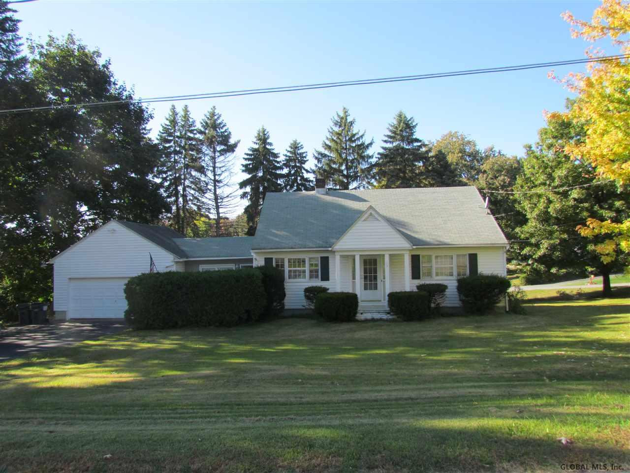 39 Milky Way Road Troy, NY 12182 - Photo 1 of 25 Photo 1
