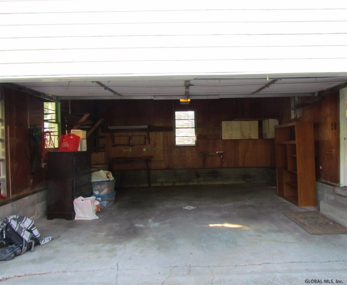 39 Milky Way Road Troy, NY 12182 - Photo 3 of 25 Photo 3