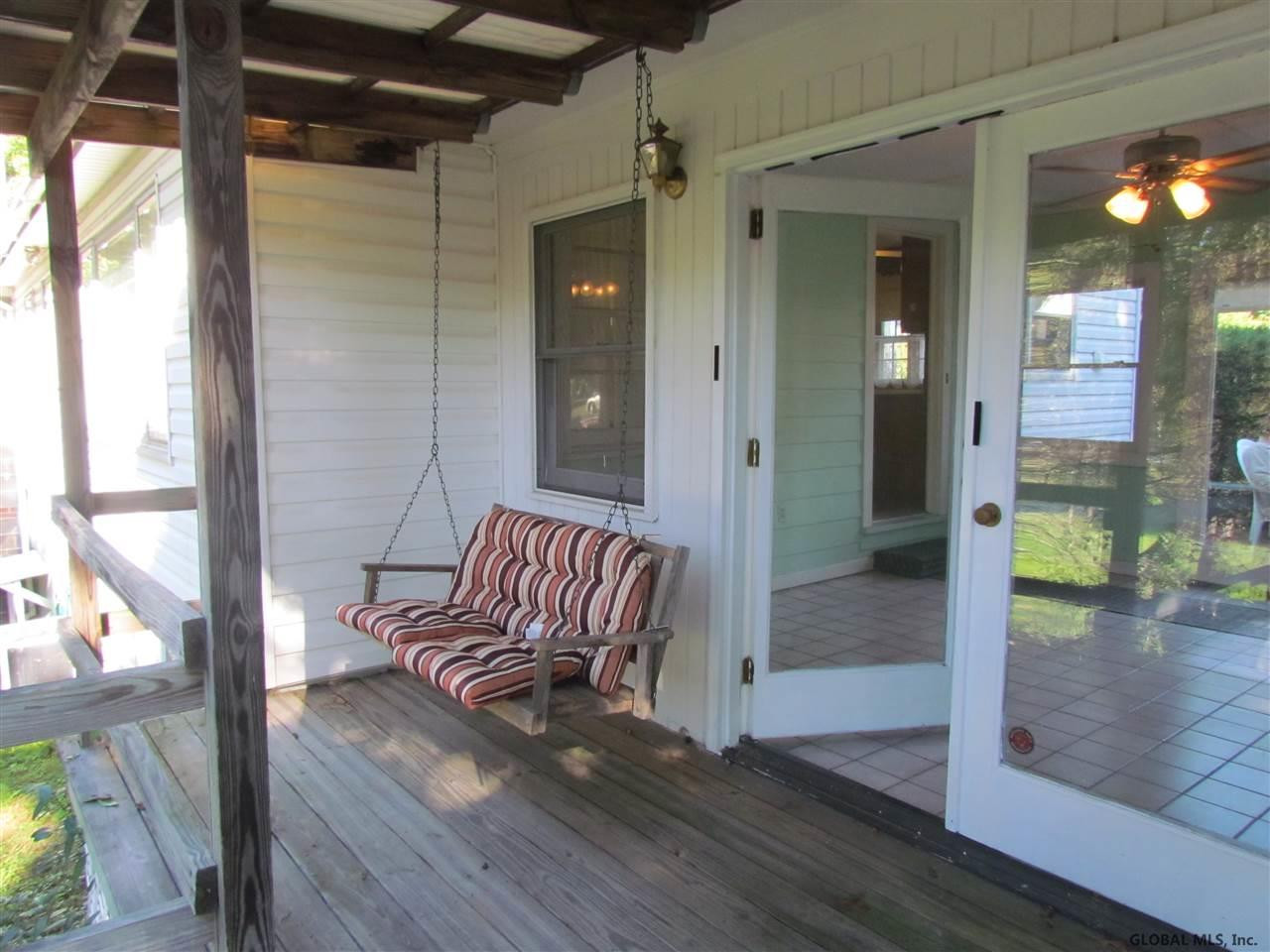 39 Milky Way Road Troy, NY 12182 - Photo 5 of 25 Photo 5