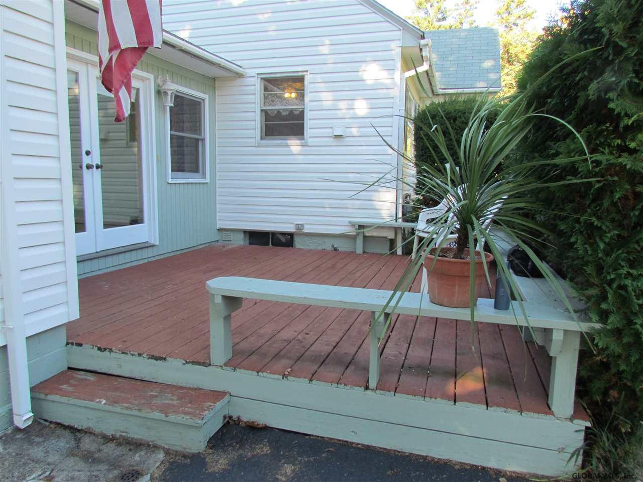 39 Milky Way Road Troy, NY 12182 - Photo 6 of 25 Photo 6