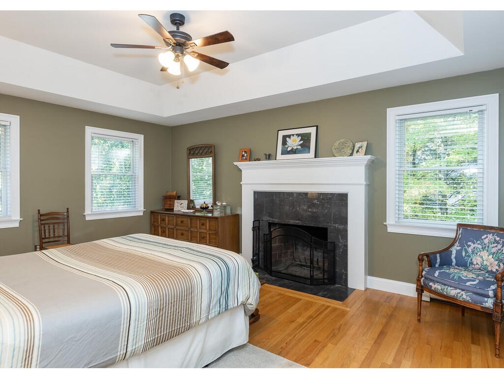 79 Pomeroy Meadow Road Southampton, MA 01073 - Photo 27 of 42