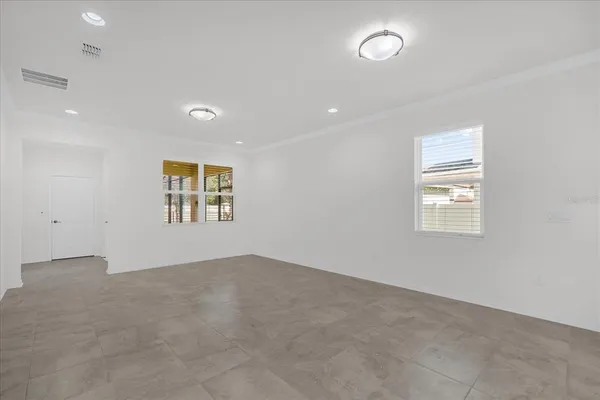 $2,975 | 15113 White Wagtail Lane, Winter Garden, FL 34787