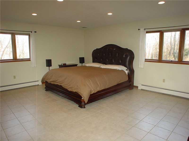 1535 Old State Road Gibsonia, PA 15044 - Photo 14 of 21 Master Bedroom.