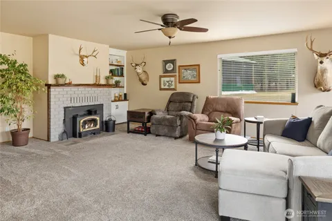 $1,495,000 | 4010 Teanaway Rd Middle Fork, Cle Elum, WA 98922