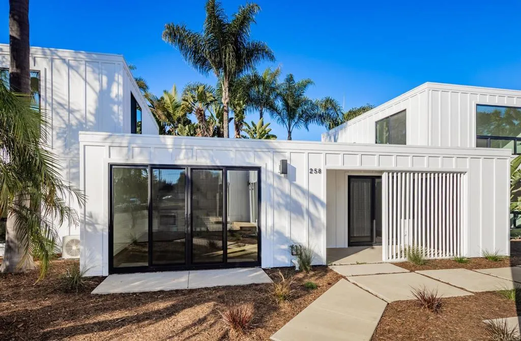 250 Hillcrest Drive Encinitas, CA 92024 - Photo 17 of 54 a view of a house with a yard