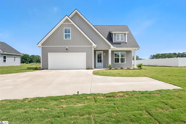 $430,000 | 2741 Friendship Church Road, Gray Court, SC 29645