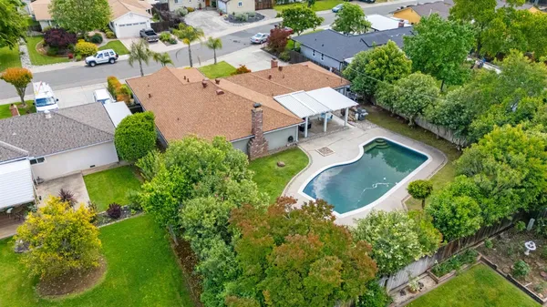 $700,000 | 3517 Ronk Way, Sacramento, CA 95821
