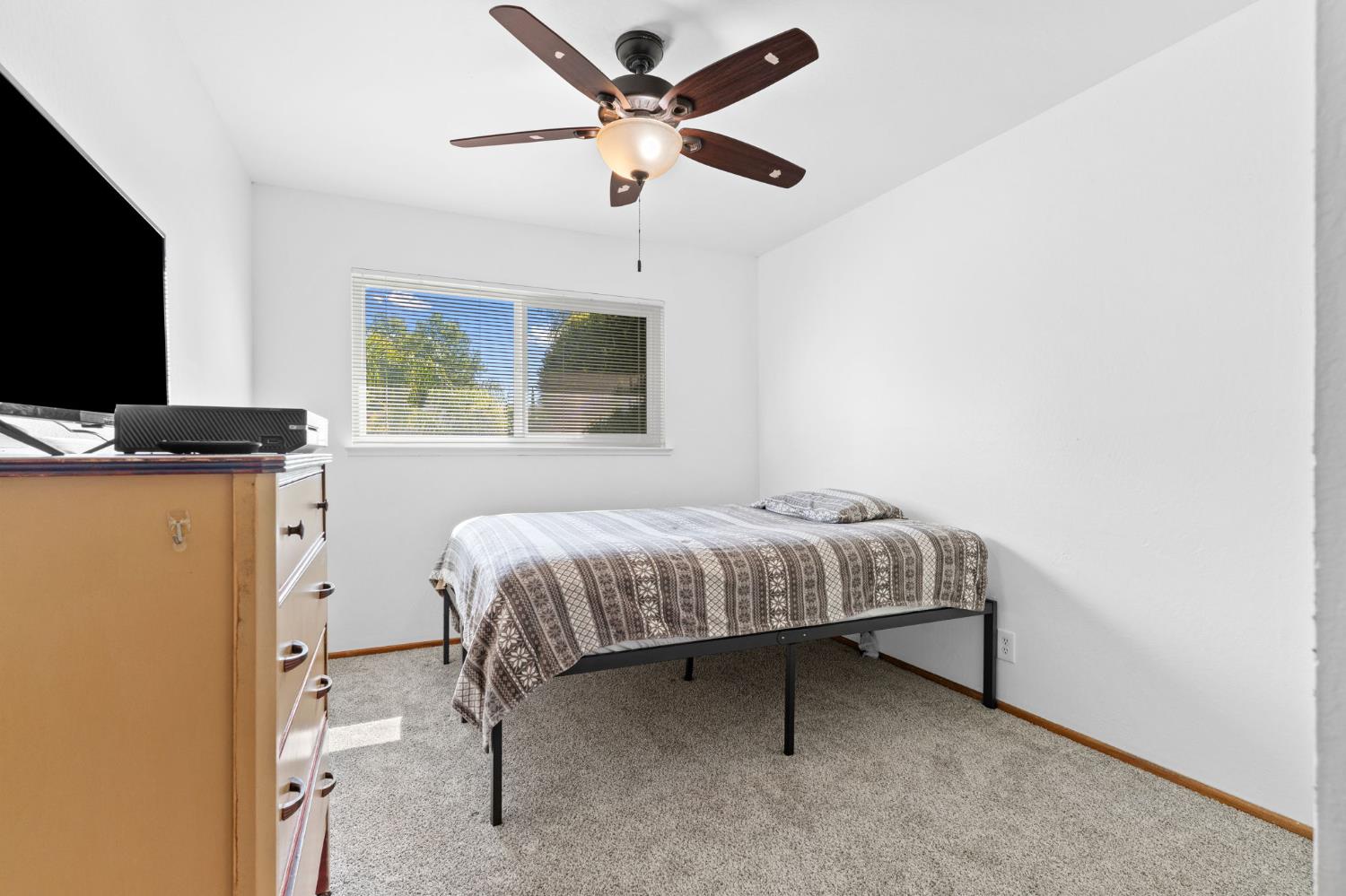 3517 Ronk Way Sacramento, CA 95821 - Photo 12 of 48