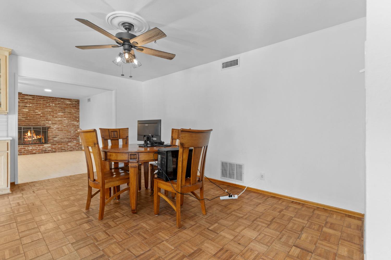 3517 Ronk Way Sacramento, CA 95821 - Photo 16 of 48