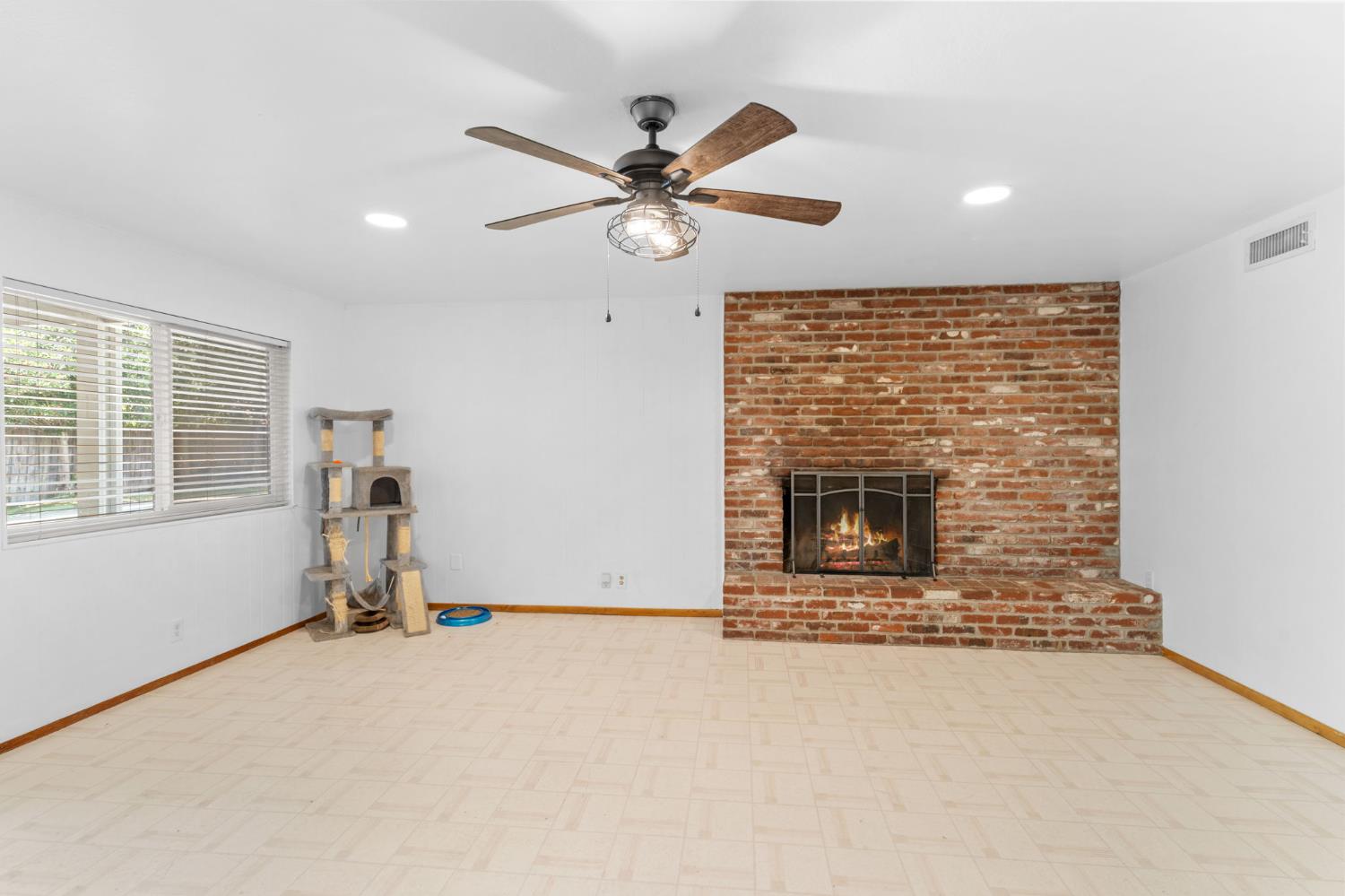 3517 Ronk Way Sacramento, CA 95821 - Photo 20 of 48