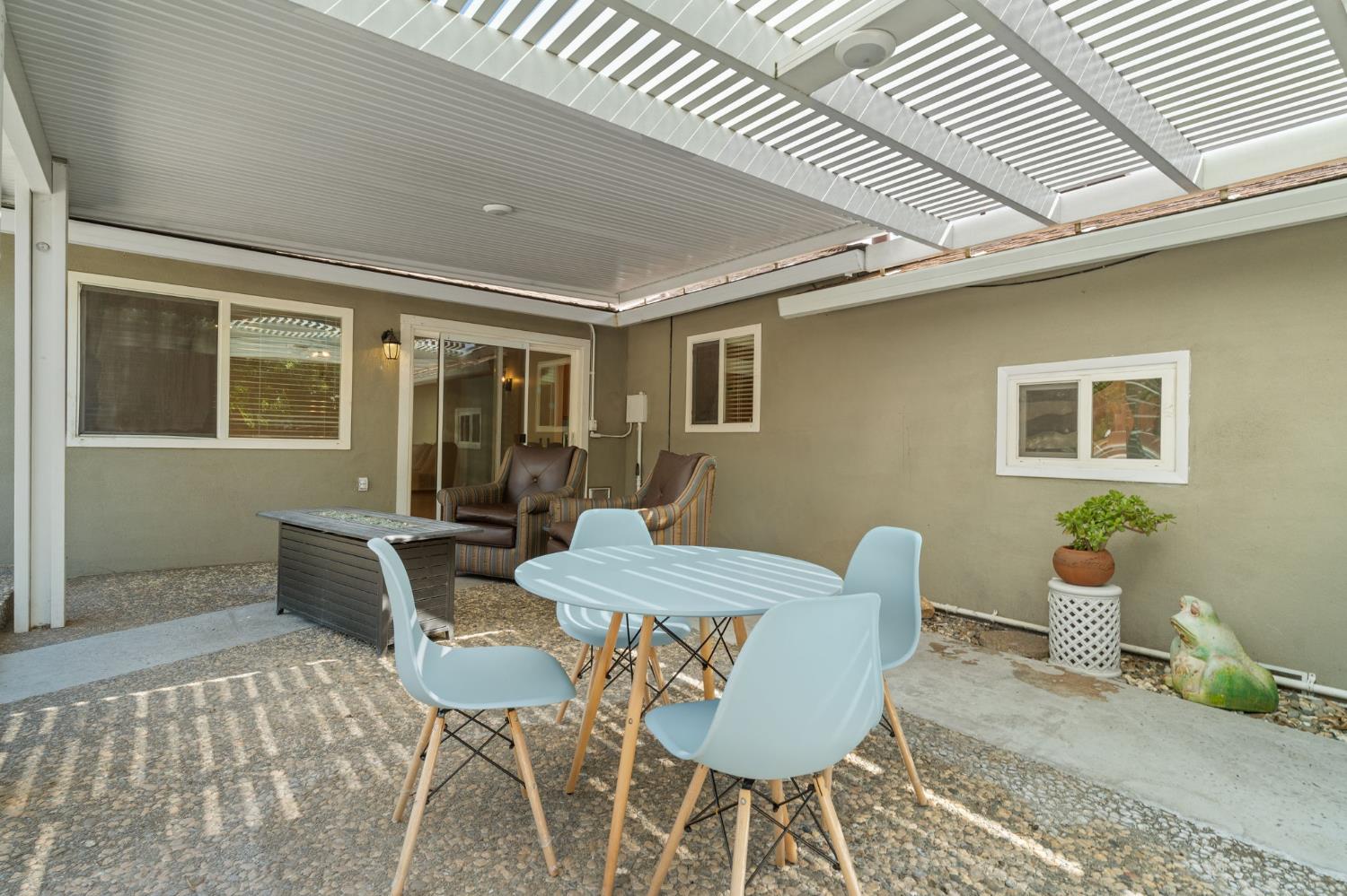 3517 Ronk Way Sacramento, CA 95821 - Photo 33 of 48