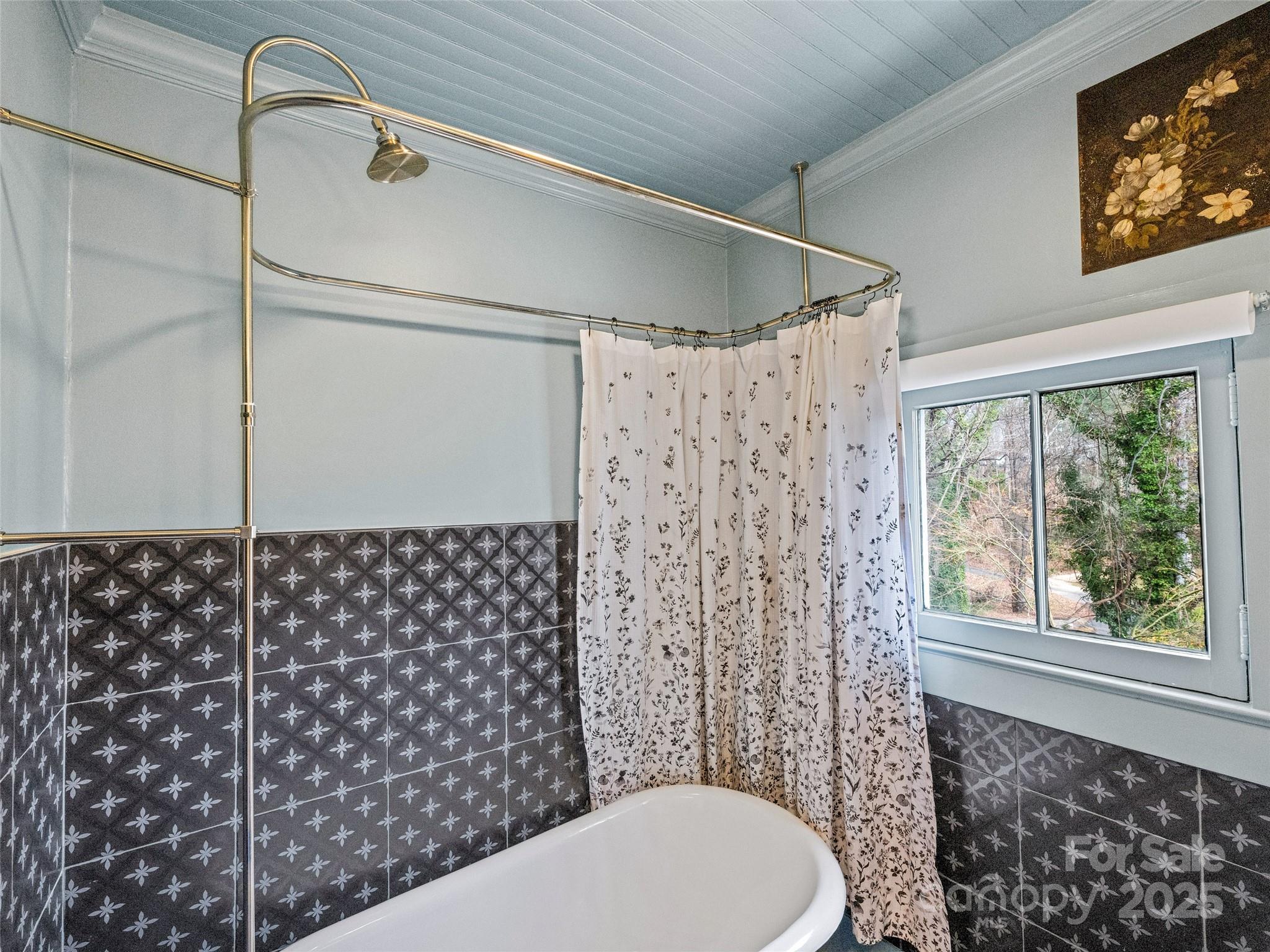 277 Markham Road Tryon, NC 28782 - Photo 23 of 44 a bathroom with a toilet and a shower