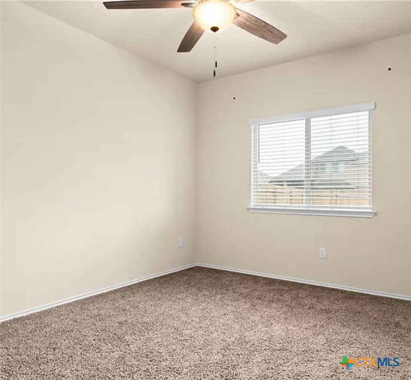 5561 Perdita Drive Belton, TX 76513 - Photo 13 of 24 an empty room with a window