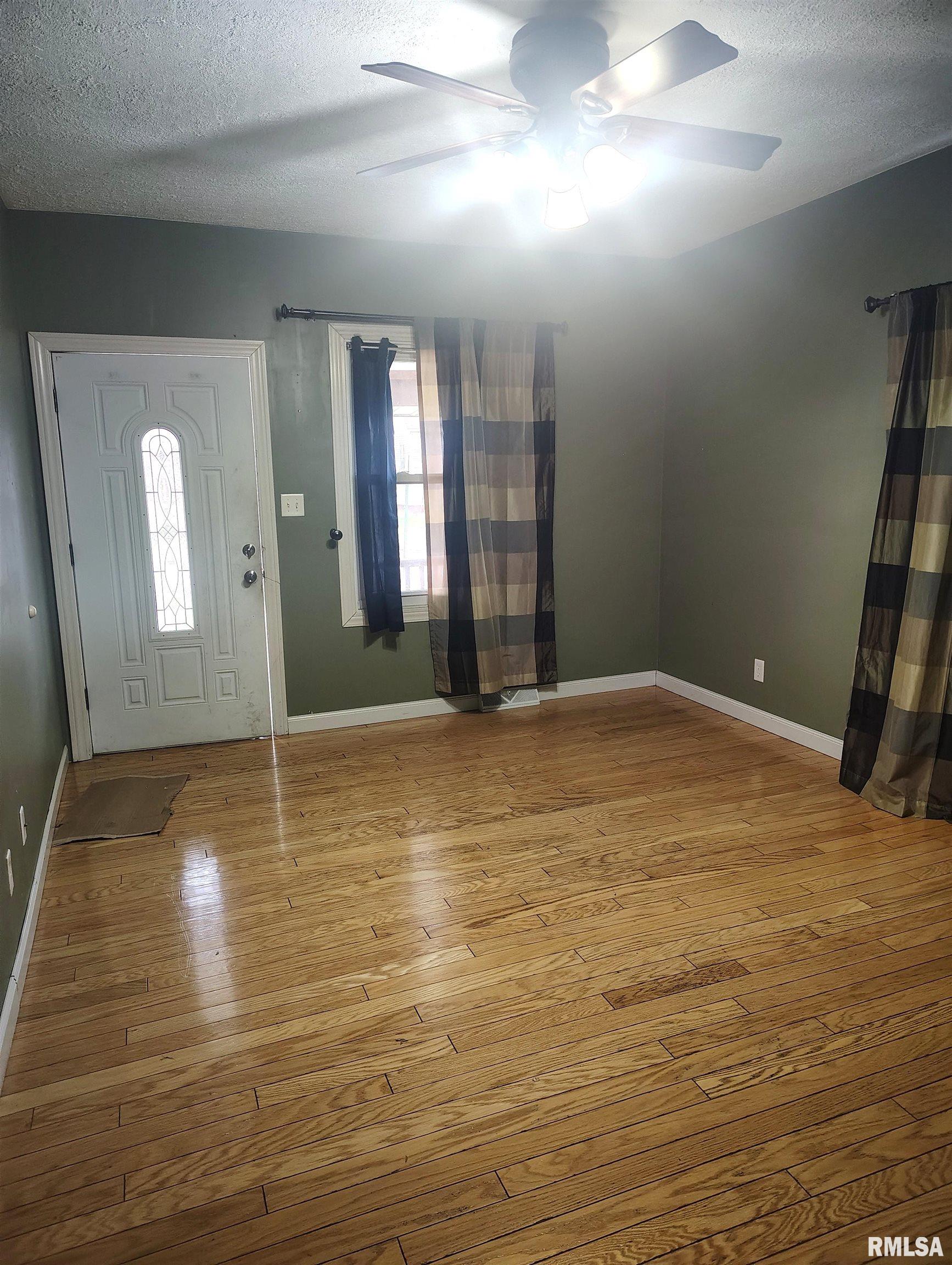 646 East Locust Street Canton, IL 61520 - Photo 17 of 17