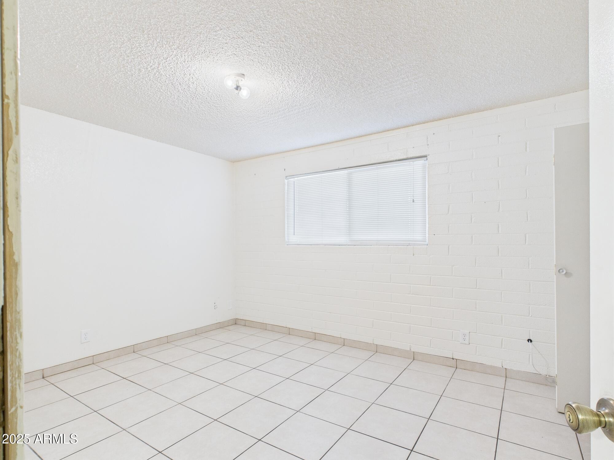 3027 North 37th Street, Unit 5 Phoenix, AZ 85018 - Photo 3 of 8 Photo #3