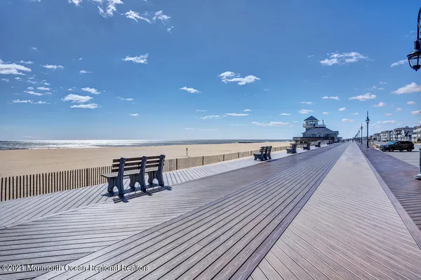 $2,300 | 903 Ocean Avenue, Unit 1, Belmar, NJ 07719