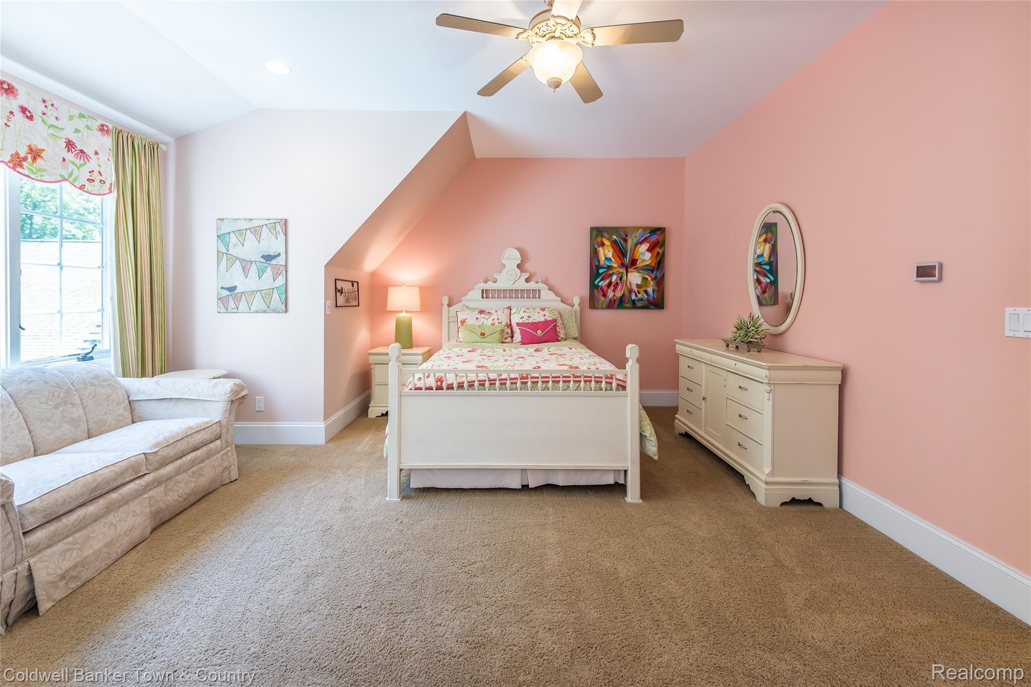 3095 Hunter Road Brighton, MI 48114 - Photo 76 of 92 DSC_2363.jpg